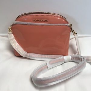 Michael Kors Emmy crossbody patent leather peach